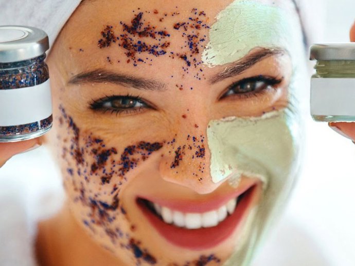 Un peeling es recomendable para recuperar nuestra piel tras las vacaciones