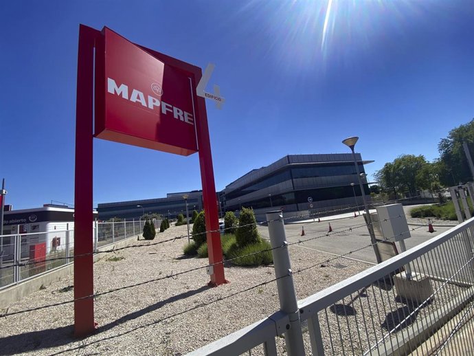Archivo - Sede de la aseguradora Mapfre en Majadahonda, a 17 de mayo de 2021, en Madrid (España).