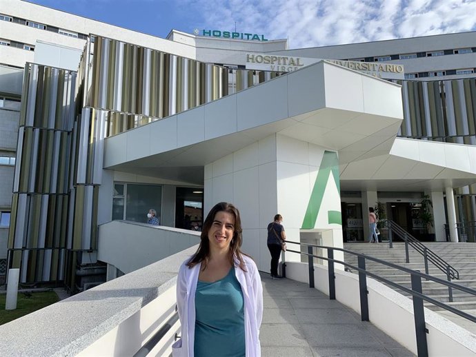 Imagen de la enfermera premiada del Hospital Macarena
