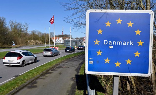 Archivo - Entrada a Dinamarca desde la frontera con Alemania, desde la localidad germana de Flensburgo.
