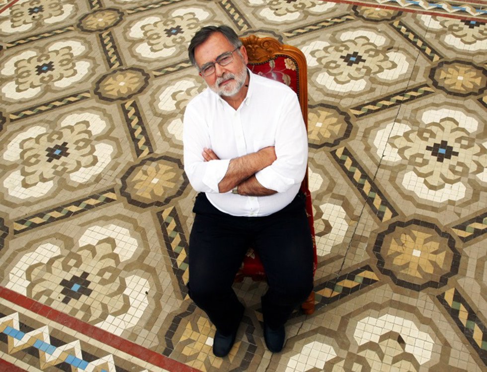 Archivo - El doctor en Historia Moderna y escritor, José Calvo Poyato
