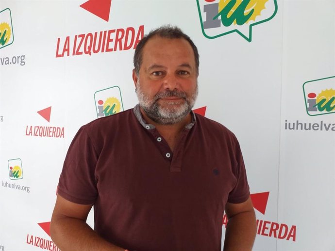 El coordinador provincial de Izquierda Unida en Huelva, Rafael Sánchez Rufo.