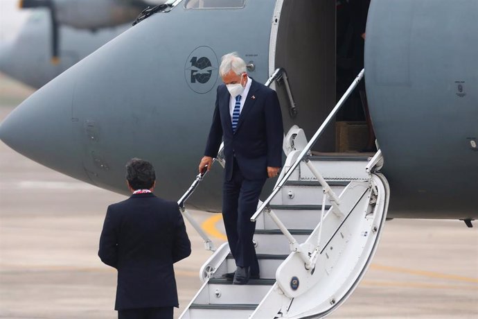 Archivo - El presidente de Chile, Sebastián Piñera, llega a Perú a finales de julio