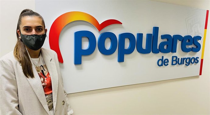 Andrea Ballesteros, Concejal Del Grupo Municipal Popular Del Ayuntamiento De Burgos.