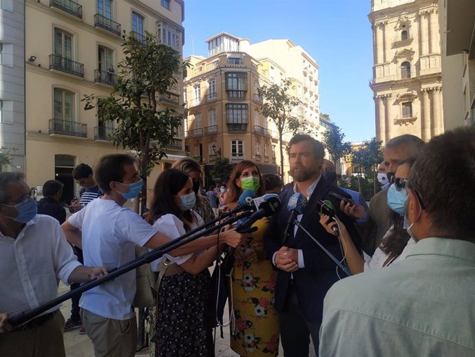El portavoz de Vox en el Congreso de los Diputados, Iván Espinosa de los Monteros, en una visita a Málaga