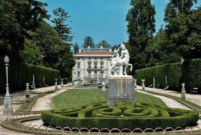 Jardines del palacio de los Selgas
