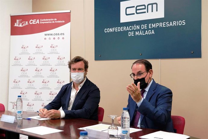 Reunión institucional entre la CEA y Vox