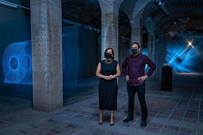 'Imágenes En El Umbral' De Javier Riera Llega A Los Depósitos Del Pignatelli De La Mano De Photoespaña