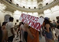 Biden adelanta que el Departamento de Justicia podría "limitar" la ley del aborto de Texas