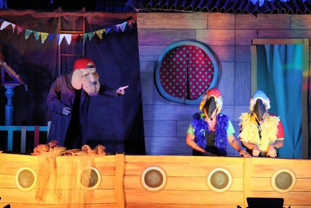 Actuación de Acuario Teatro, en Alcolea