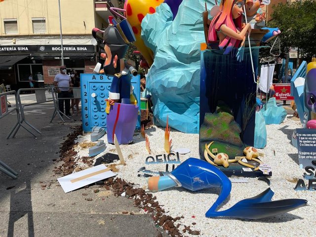 Detrozos en la falla de la comisión Ramiro de Maeztu-Leones