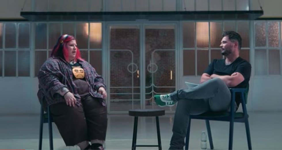 Entrevista en 'La Fábrica' del portavoz de ERC Gabriel Rufián a la actriz y youtuber Esty Quesada