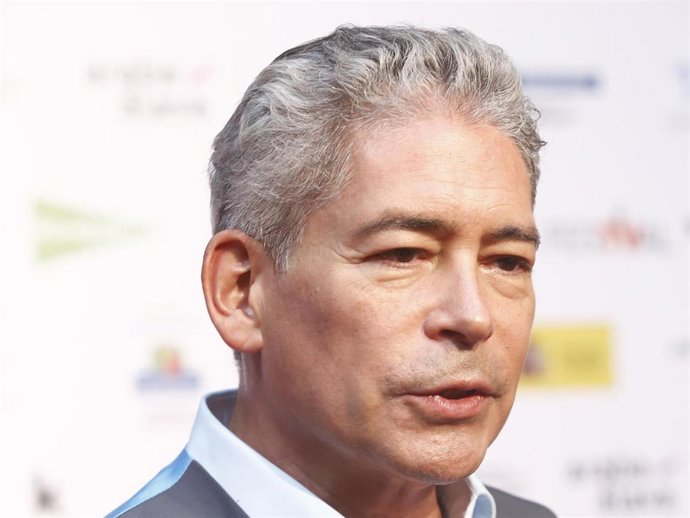 El presentador y escritor Boris Izaguirre desvela cómo se encuentran Isabel Preysler y Tamara Falcó tras la muerte de Beatriz Arrastia, durante la clausura de la décimo tercera edición del Festval de Vitoria.