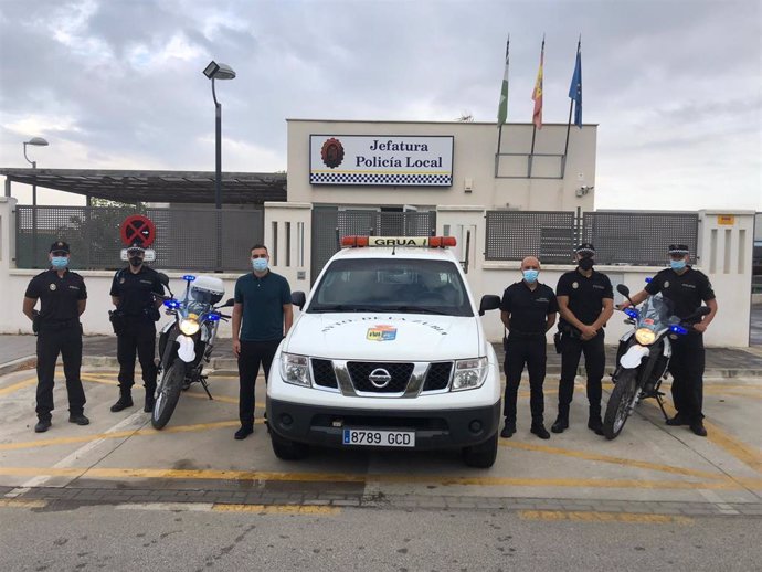 Efectivos de la Policía Local en La Zubia.