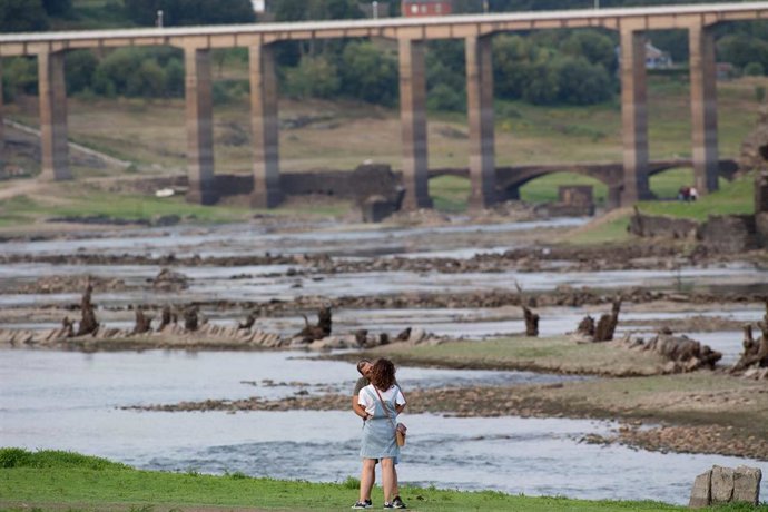 El embalse de Belesar, a 22 de agosto de 2021, en Lugo