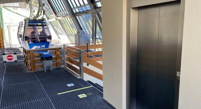 El nuevo ascensor para acceder al teleférico Coma del Clot