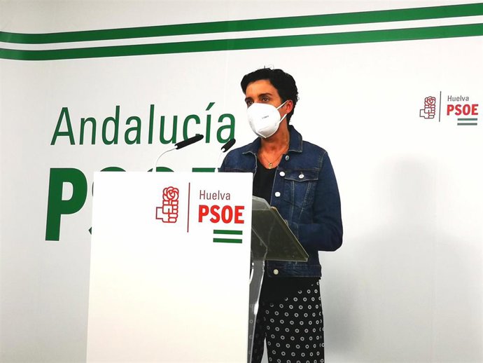 Archivo - La responsable de Educación y Salud del PSOE de Huelva, Susana Rivas.