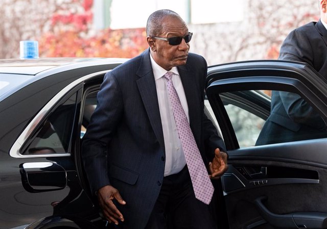 Archivo - FILED - 19 November 2019, Berlin: Alpha Conde, President of Guinea, arrives for a meeting with the German Chancellor Angela Merkel (not pictured) on the sidelines of the G20 Compact with Africa Conference at the Federal Chancellery. The wherea