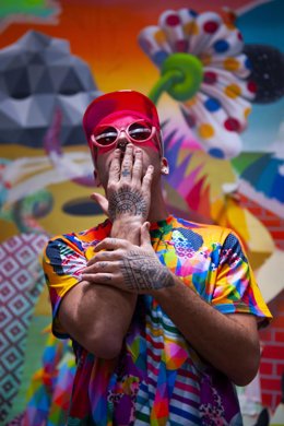 Archivo - El artista español Okuda San Miguel.