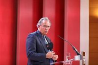 La Comunidad de Madrid muestra su condena a la "dura" agresión homófoba hacia un joven por ocho encapuchados