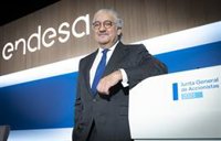 Bogas (Endesa) prevé que el precio de la luz comience a bajar partir del segundo trimestre del año que viene