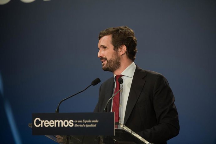 El presidente del PP, Pablo Casado, interviene en el debate Unidad nacional y Estado autonómico frente al nacionalismo, en el Recinte Sant Pau de Barcelona, a 31 de agosto de 2021, en Barcelona, Cataluña (España). La mesa redonda forma parte del ciclo