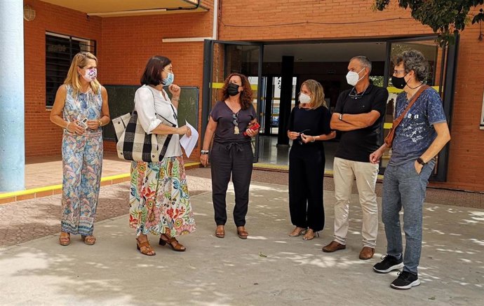 Visita al CEIP Elcano de Los Bermejales con ocasión de obras de accesibilidad.