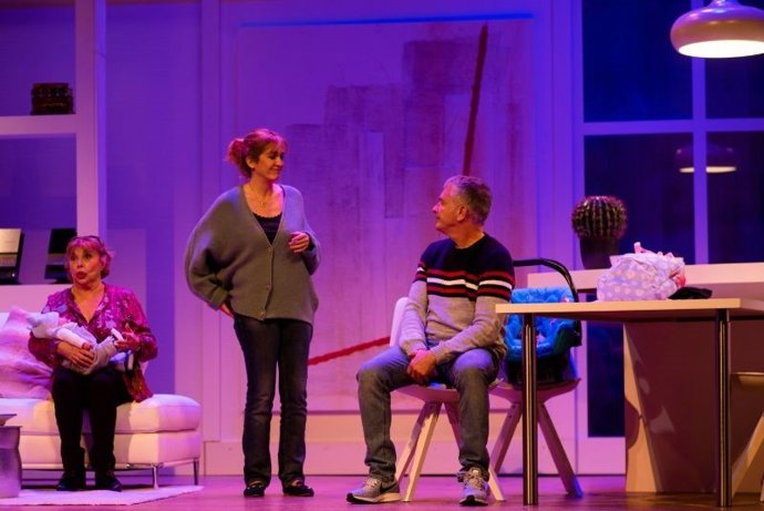 Archivo - María Luis Merlo y Jesús Cisneros en "Mentiras inteligentes"