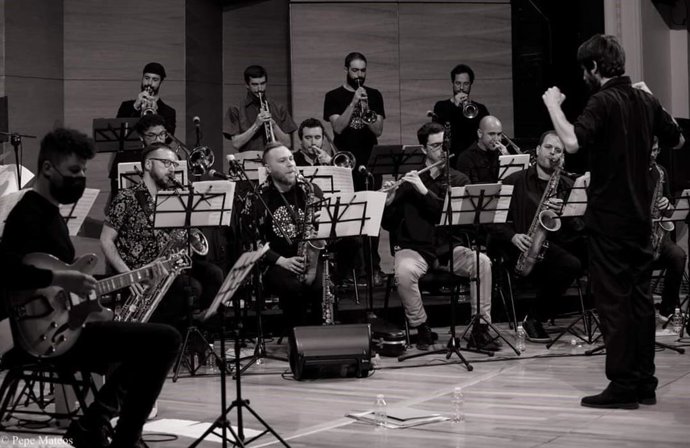 Clasijazz Big Band.