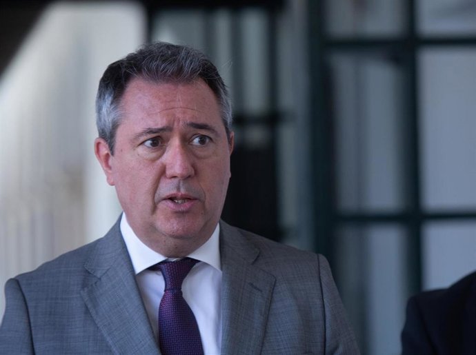 Archivo - Imagen de archivo del alcalde de Sevilla, Juan Espadas