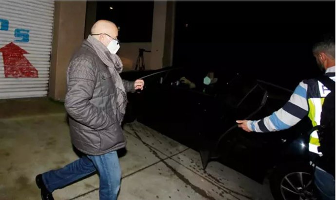 El presidente del Colegio de Enfermería de Pontevedra, Carlos F.G., que fue detenido junto a su mujer e hija en marzo de 2021, todos investigados por administración desleal, blanqueo de capitales y falsedad documental.