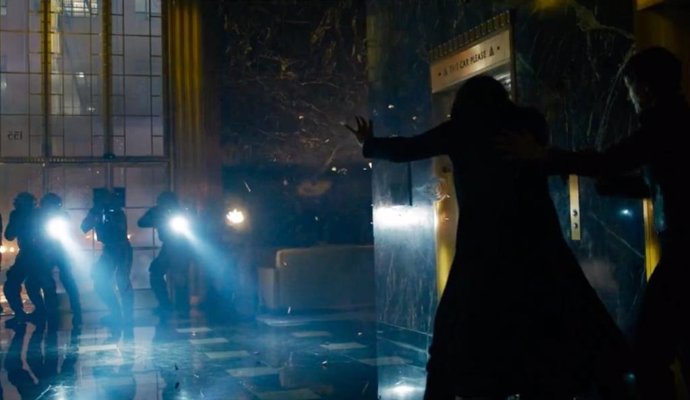 Matrix 4: Resurrections lanza cientos de miles de teasers tráilers con el nuevo Neo de Keanu Reeves y el joven Morpheo