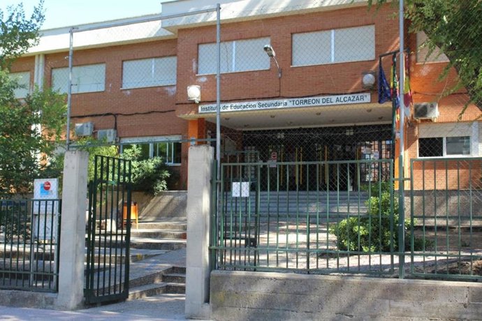 Archivo - Centro escolar, instituto