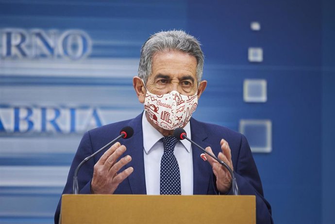 Archivo - El presidente de Cantabria, Miguel Ángel Revilla