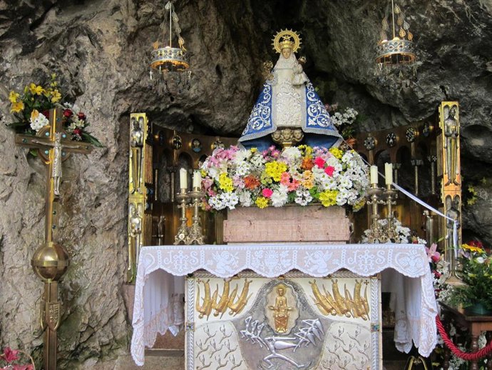 Archivo - La Virgen De Covadonga