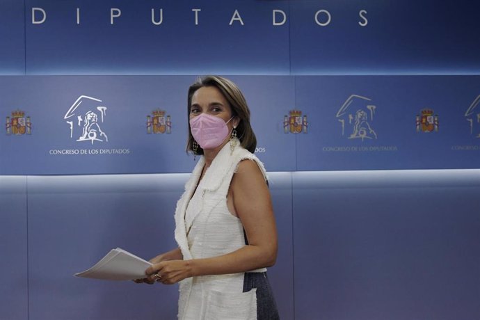 La portavoz parlamentaria del PP, Cuca Gamarra, durante una rueda de prensa tras una reunión de la Junta de Portavoces, a 8 de septiembre de 2021, en Madrid (España).