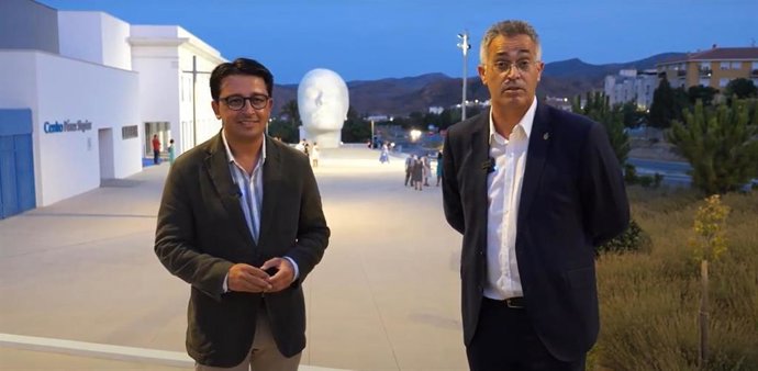 Manuel Guzmán y Antonio Martínez en La Ciudad de la Cultura de Olula del Río (Almería)