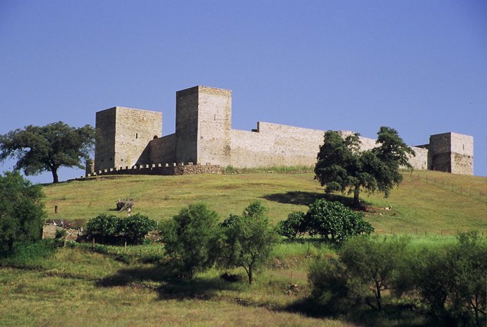 Castillo de El Real de la Jara
