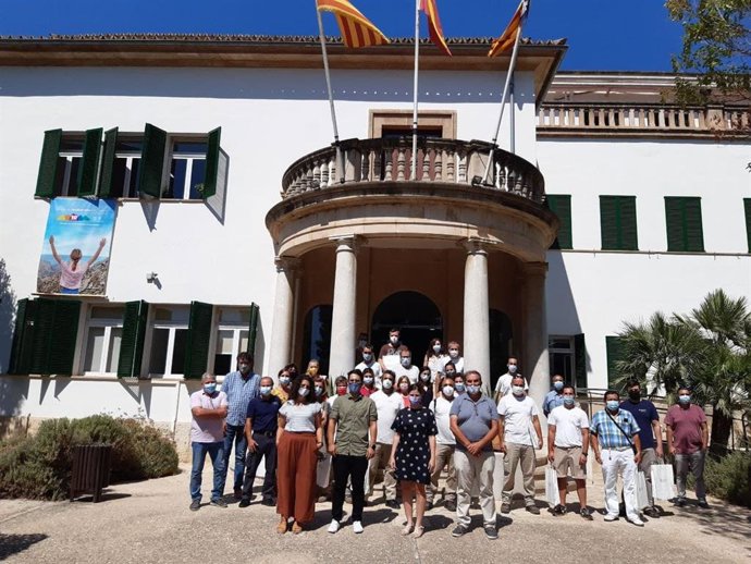 El Departamento de Sostenibilidad y Medio Ambiente del Consell de Mallorca ha organizado un acto de despedida para 22 trabajadores del programa SOIB Reactiva 2020.
