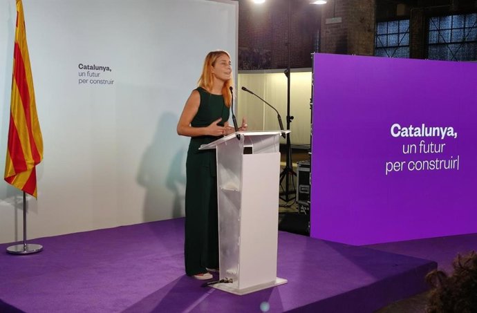 La líder de los comuns en el Parlament, Jéssica Albiach, en una conferencia de apertura del curso político