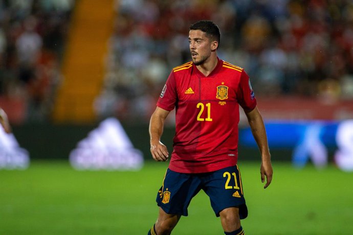 Pablo Fornals of Spain looks on during the 2022 FIFA World Cup Qualifier match between Spain and Georgia at Nuevo Viveros Stadium on September 5, 2021 in Badajoz, Spain.