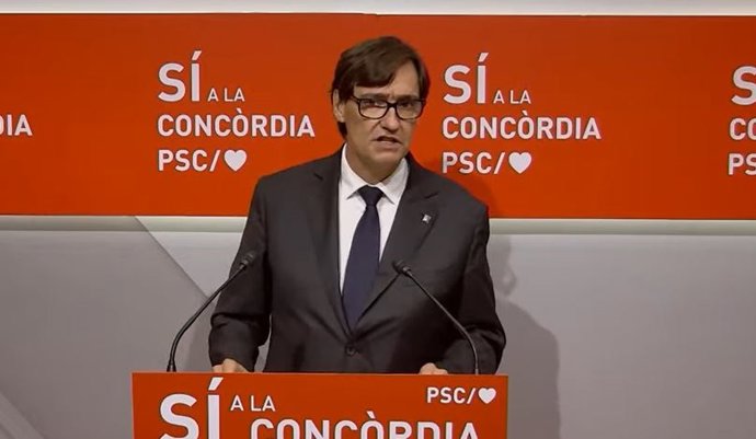 El líder del PSC en el Parlament, Salvador Illa, en rueda de prensa el jueves 9 de septiembre de 2021.