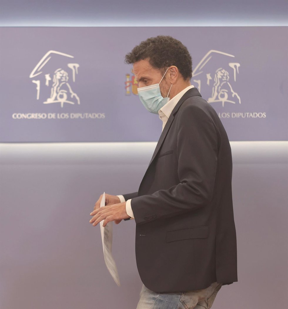 El portavoz parlamentario de Ciudadanos, Edmundo Bal, a su llegada a una rueda de prensa en el Congreso 
