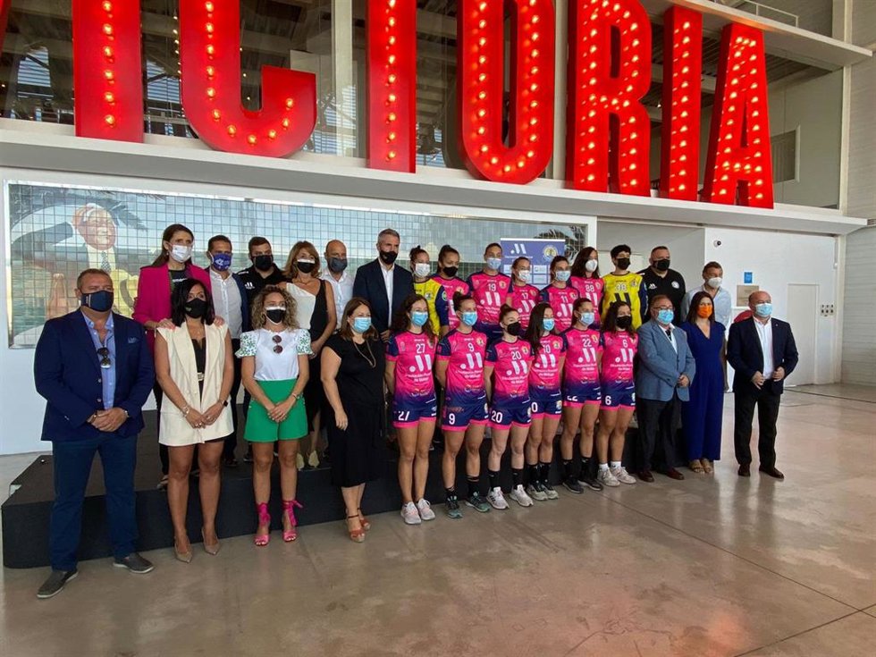 El Balonmano Málaga Costa del Sol inaugura la temporada 2021-22 con el patrocinio principal de la Diputación
