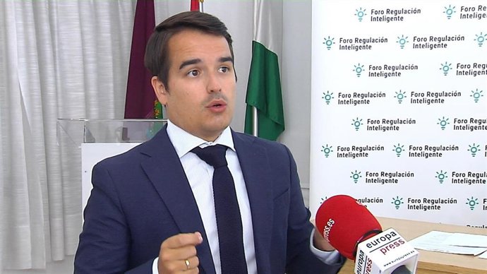 Director de Foro Regulación Inteligente, Diego Sánchez de la Cruz,