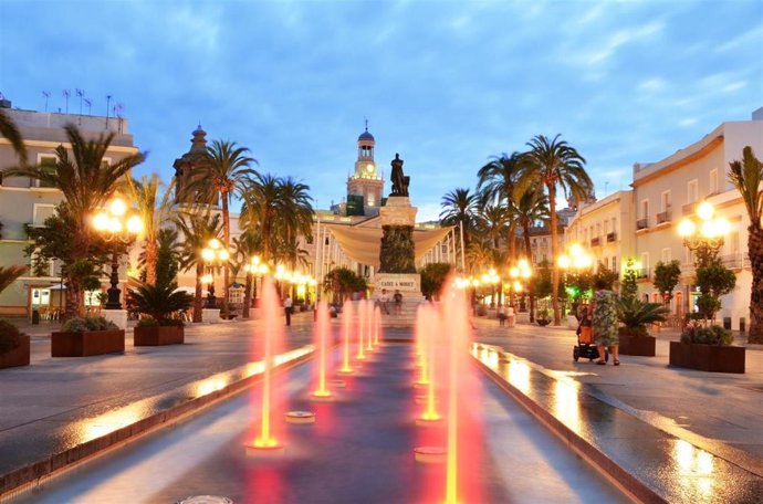 Archivo - Plaza de San Juan de Dios en Cádiz