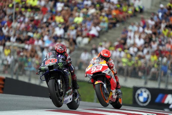 Quartararo rueda delante de Marc Márquez en el Red Bull Ring