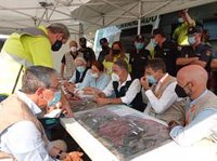 Bendodo destaca la "perfecta" coordinación entre Junta y Gobierno contra el incendio de Sierra Bermeja