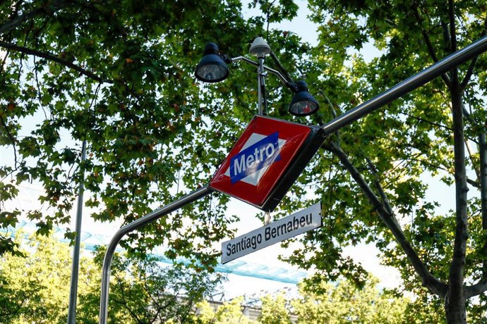 Parado de Metro Santiaog Bernabéu