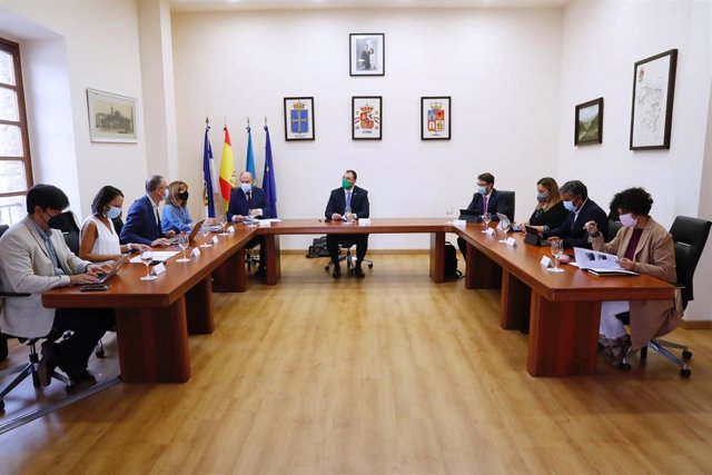 Consejo de Gobierno en Tapia de Casariego